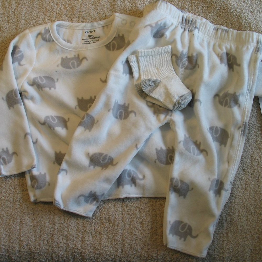 Carter's | 3 pc baby set Grey Elephants Pants-Shirt-Sock 3mo & 9mo NWT